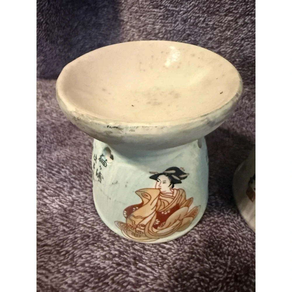 Vtg Set Of 2 Japanese ceramic‎ aroma diffusers or oil burners Unique